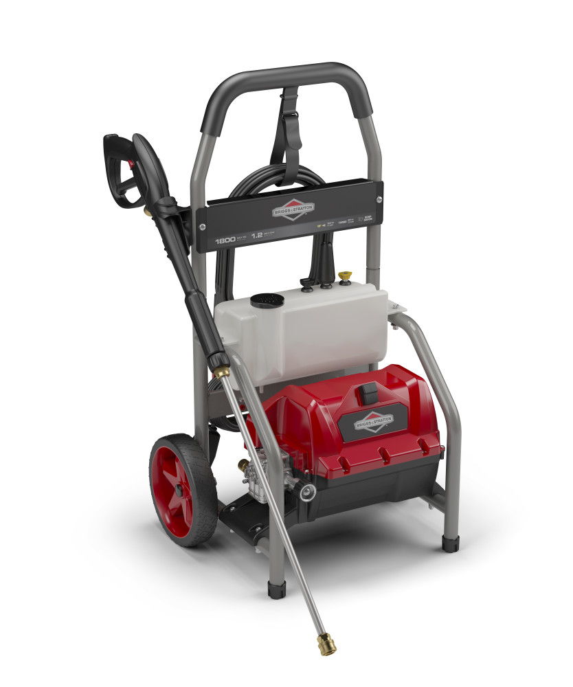 Briggs & Stratton - Pressure Washer 1800 PSI - Red