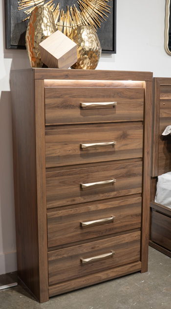 Janfyn - Five Drawer Chest - Brown