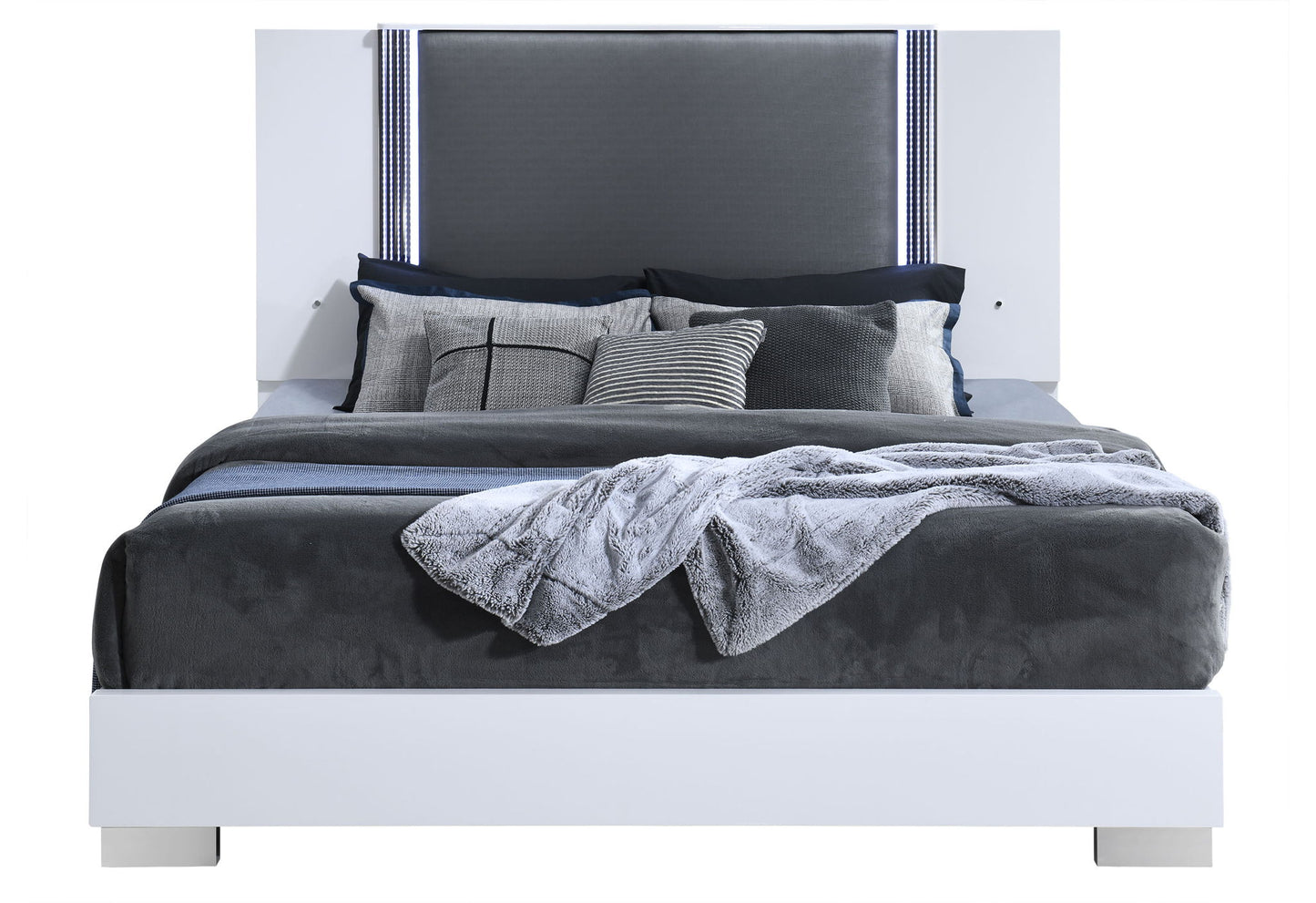 Ylime - 4 Piece King Bedroom Set (Bed, Dresser, Mirror, Nightstand) - White