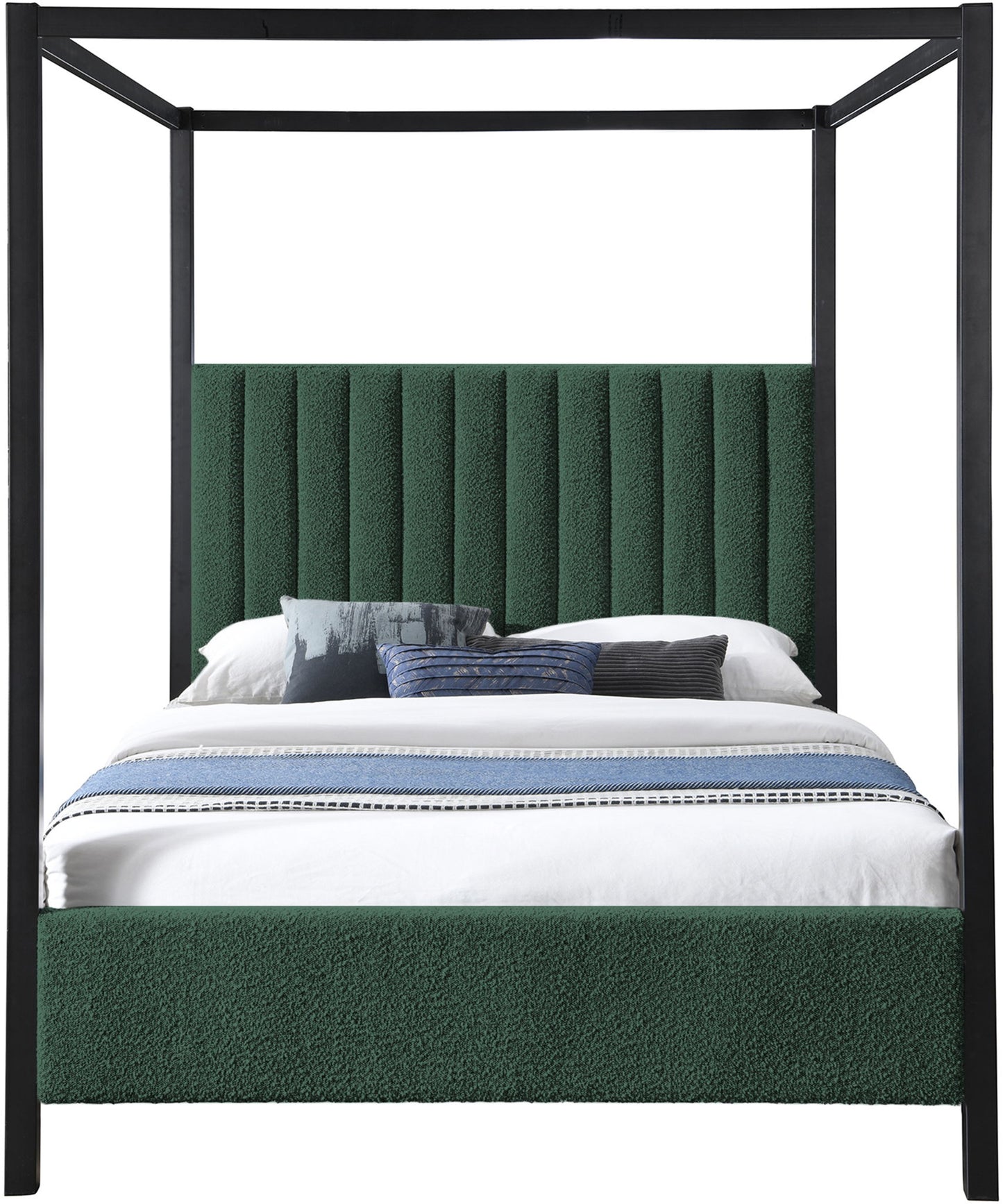 Kelly - Bed