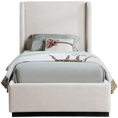 Flynn - Bed