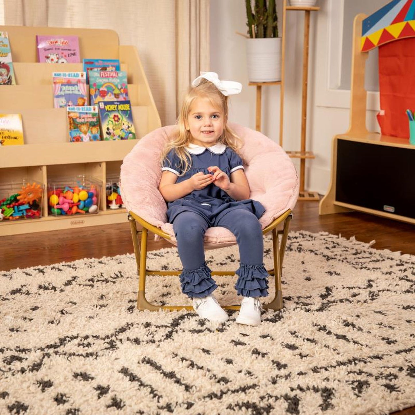 Flash Furniture - Kids Fur Moon Chair - Blush