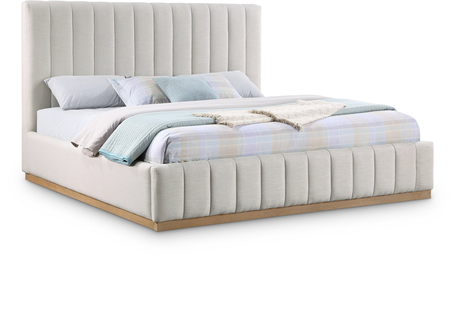 Lucia - Bed