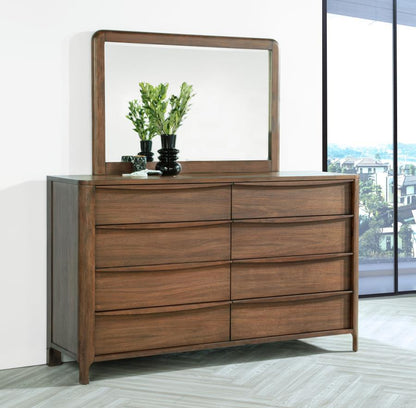 Maderia - 8-Drawer Dresser