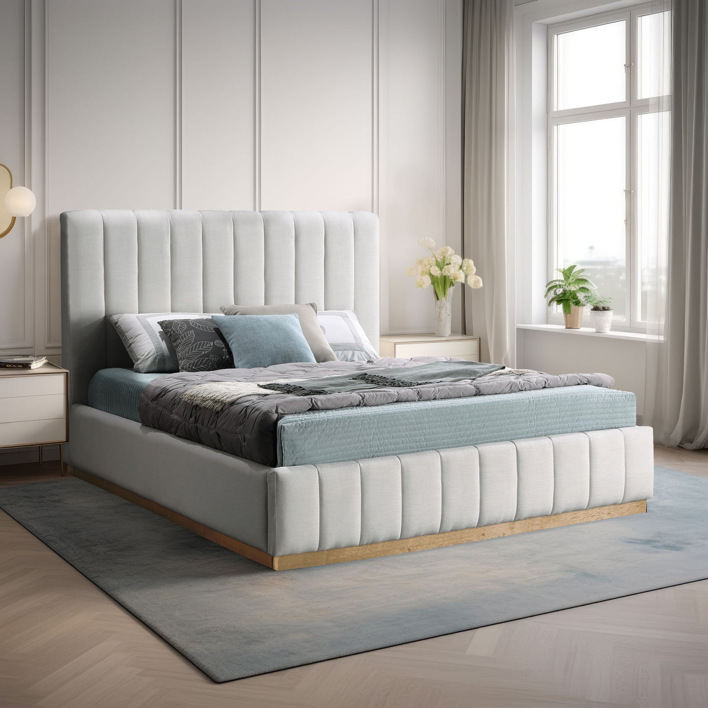 Lucia - Bed