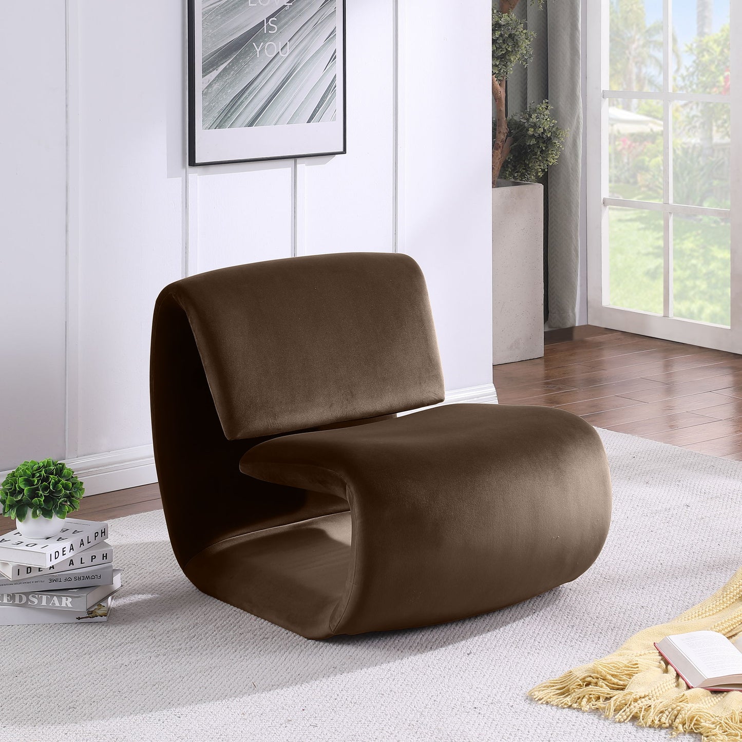 Nouveau - Accent Chair