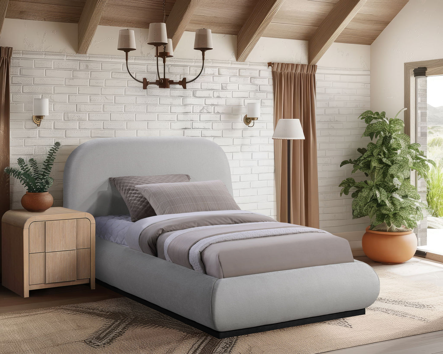 Vaughn - Chenille Bed With Black Base