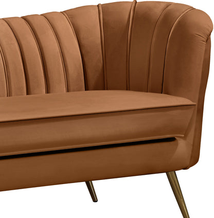 Margo - Loveseat