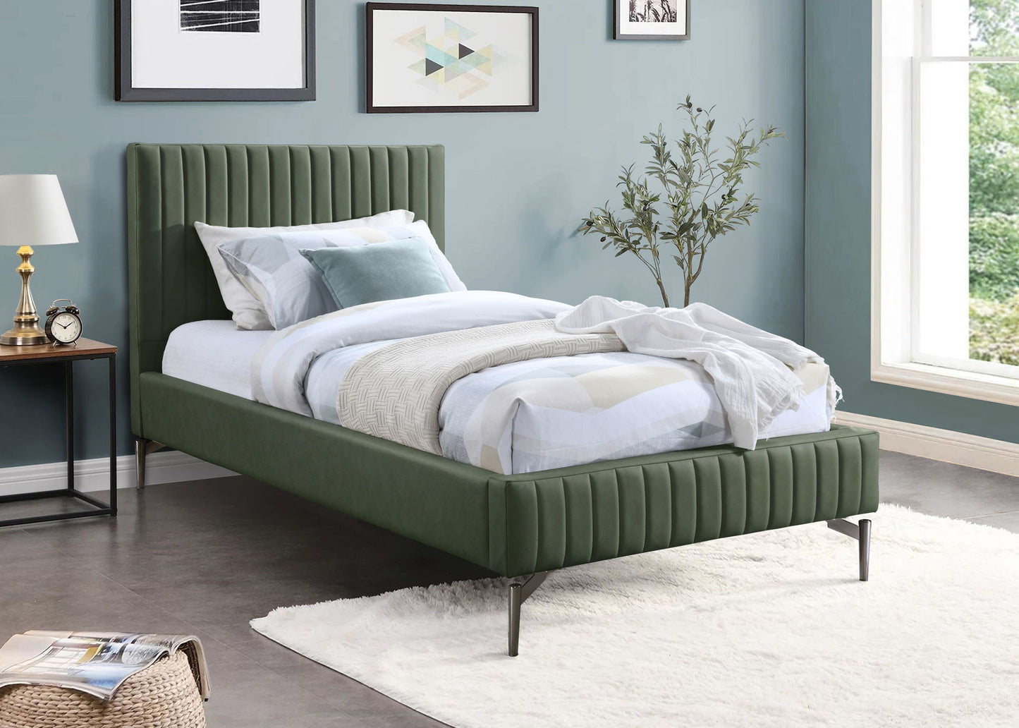 Gallo - Bed