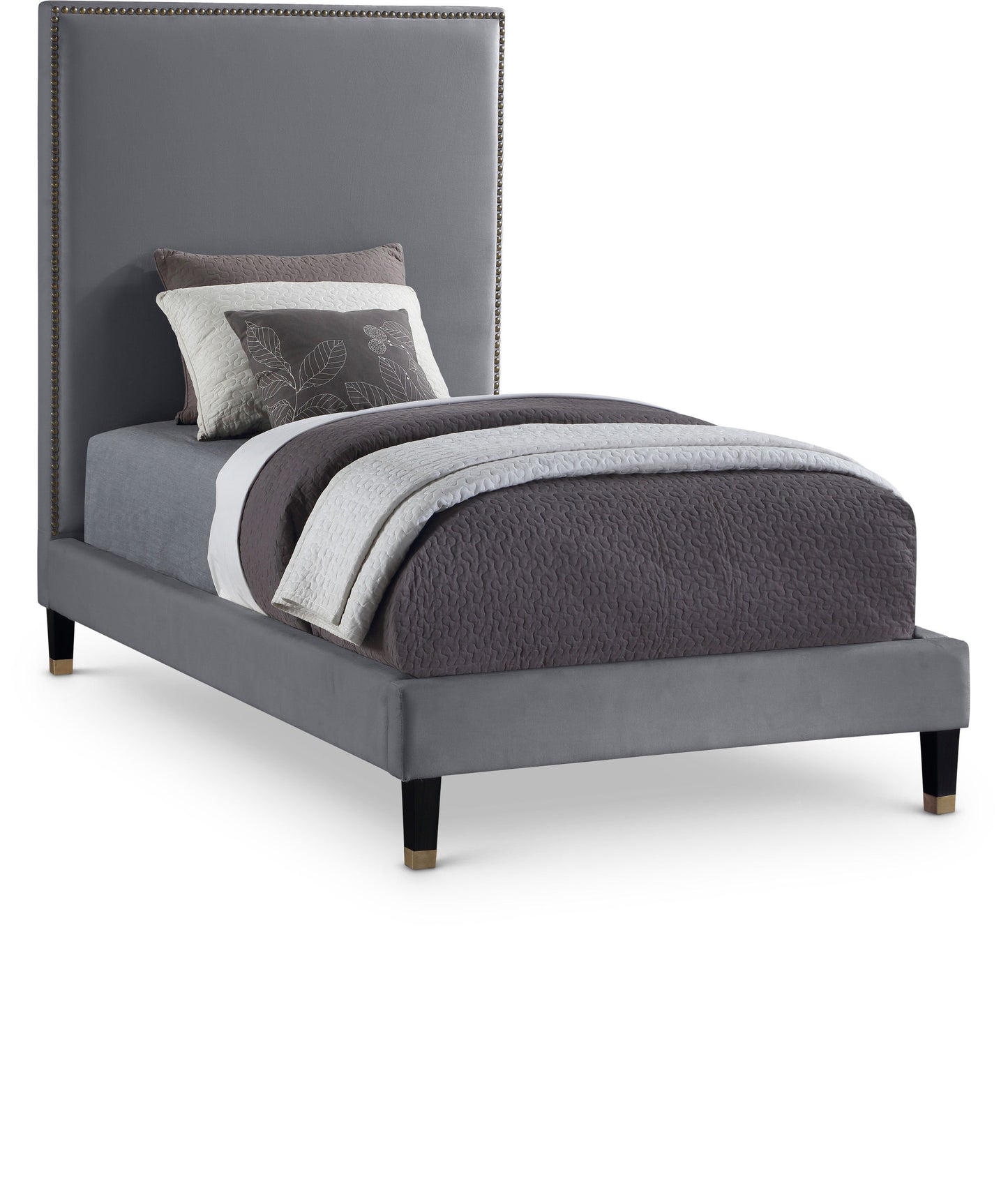 Harlie - Bed