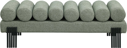 Akeela - Bench