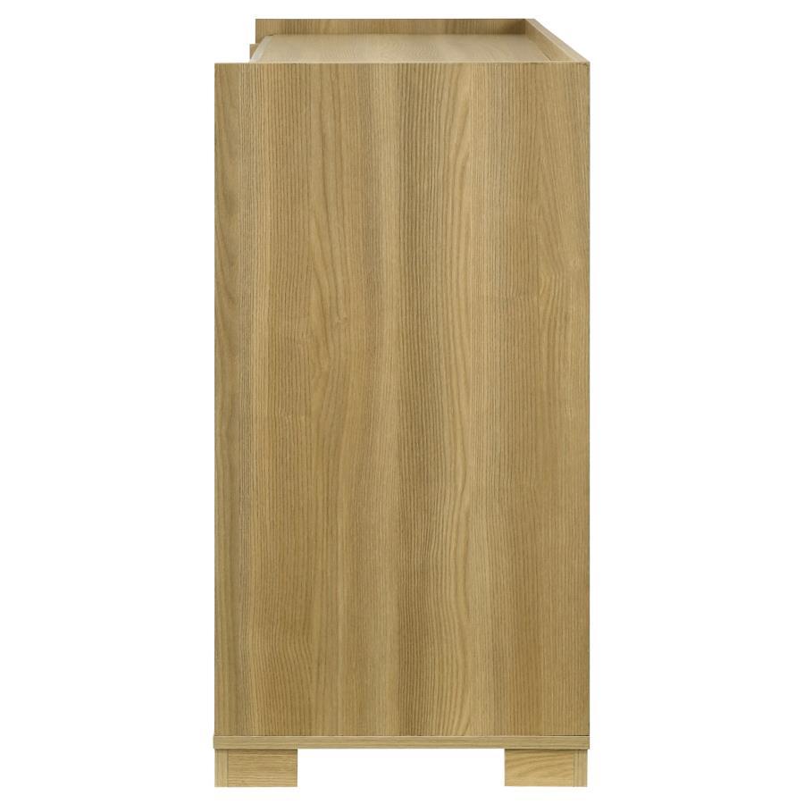 Hyland - 6-Drawer Dresser