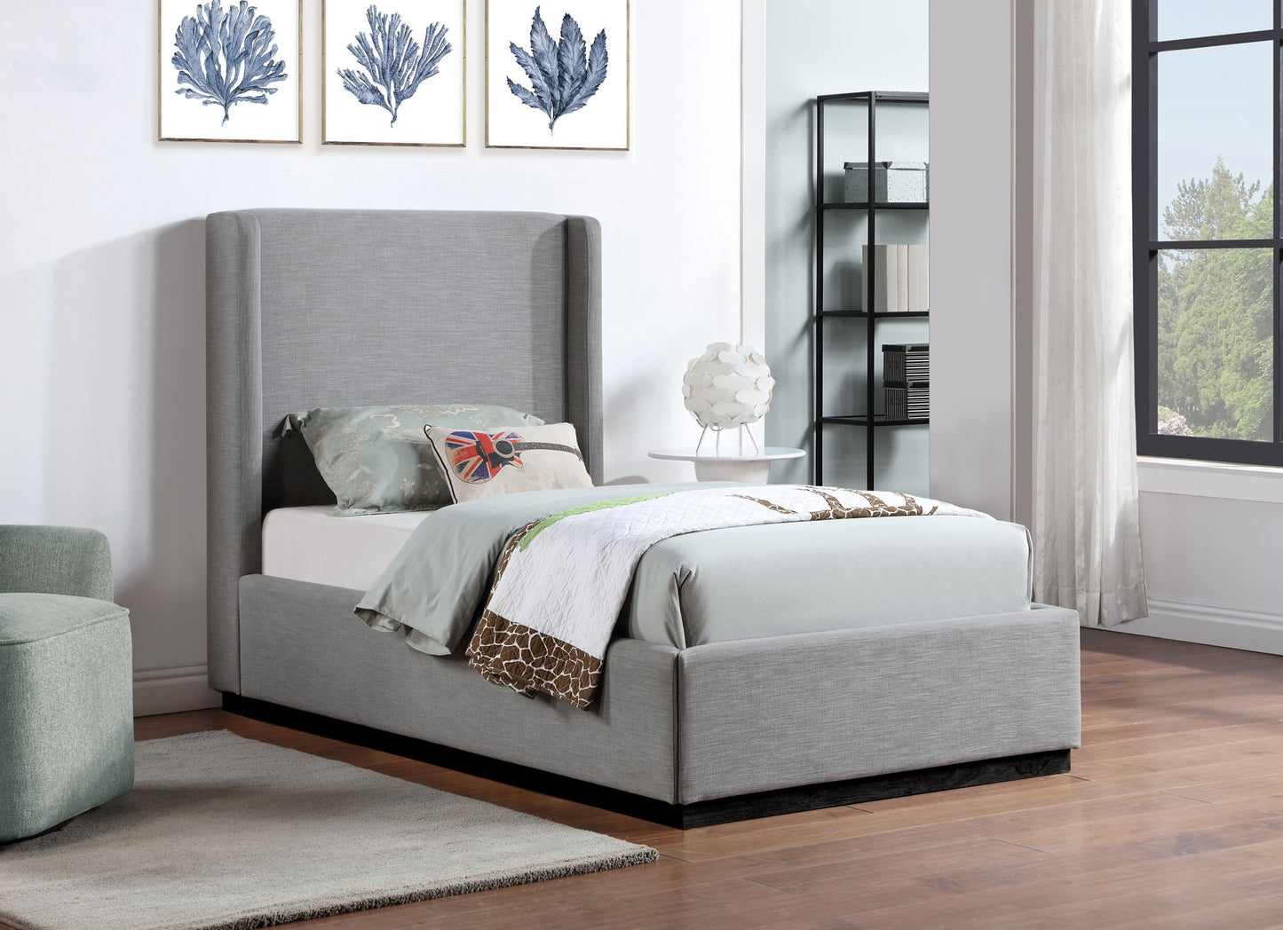Flynn - Bed